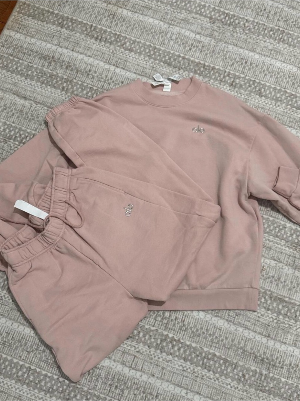 ALO Yoga Blush Pink Crewneck Sweatshirt and Joggers Set